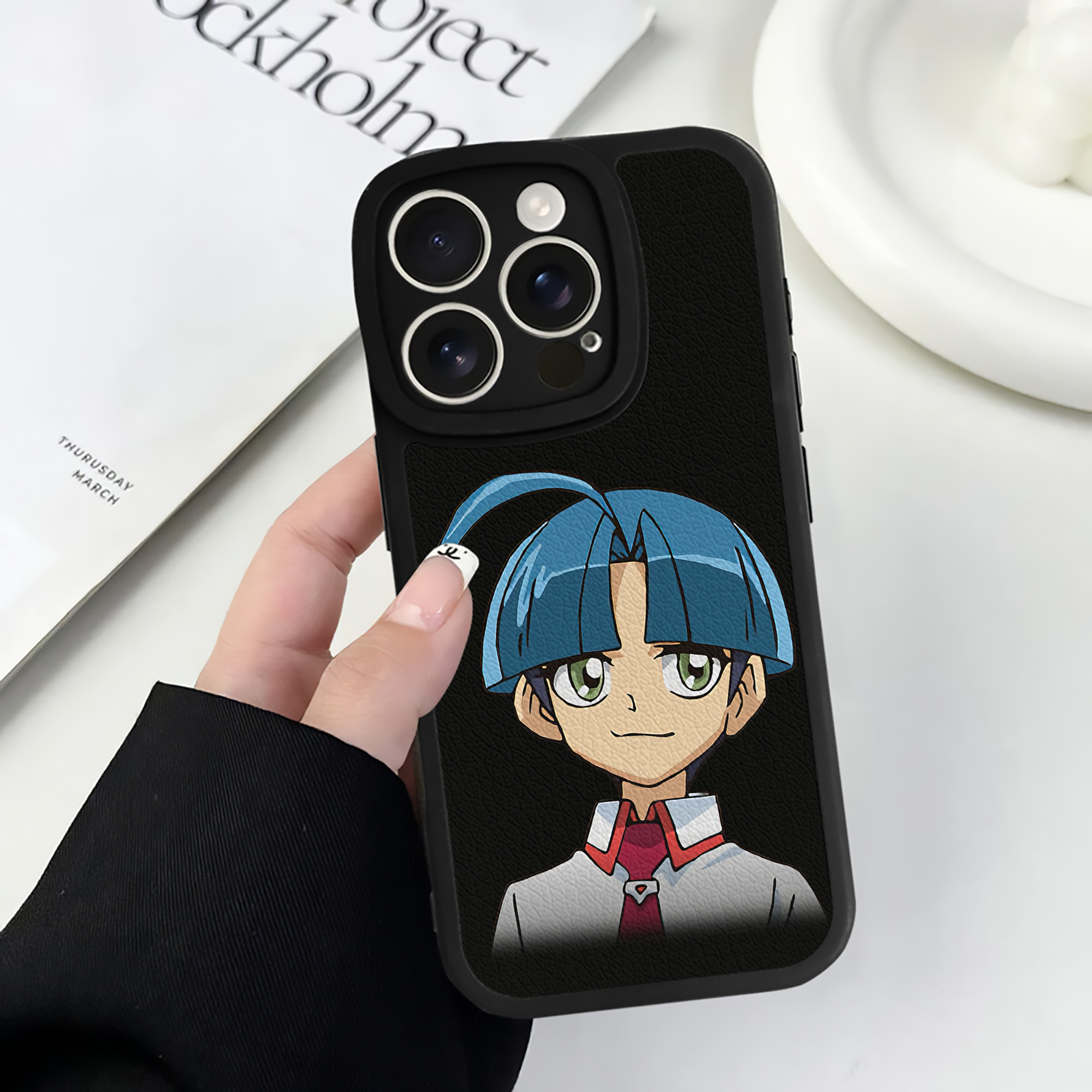 （画像用） 遊☆戯☆王 Yu-Gi-Oh! 【iPhone 16シリーズ対応】シリコンスマホケース（レザー調） 材質：シリコン